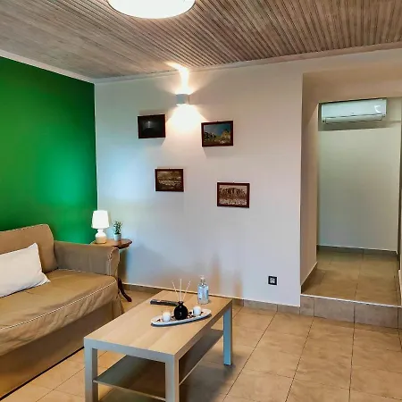 Holiday home The Stone House *